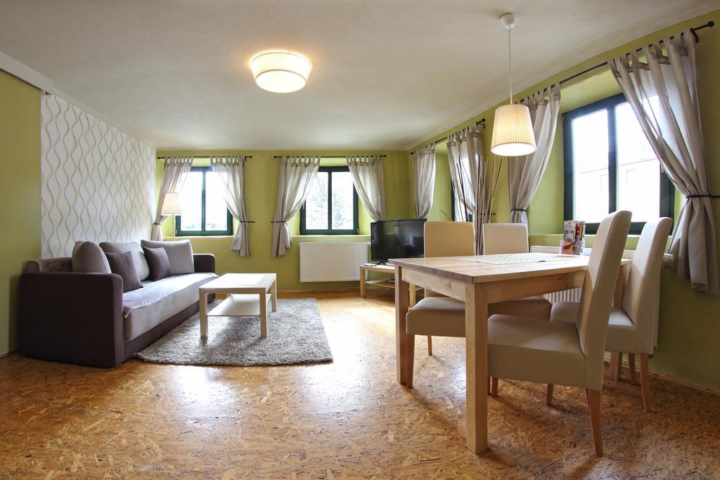 Apartmany Milenium Reichenberg Exterior foto